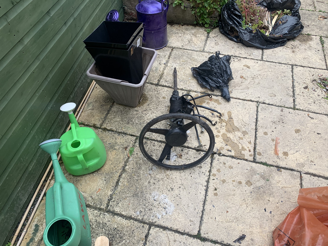 EB7BE8F5-7933-4ABF-9637-C3FA4E7D28D5