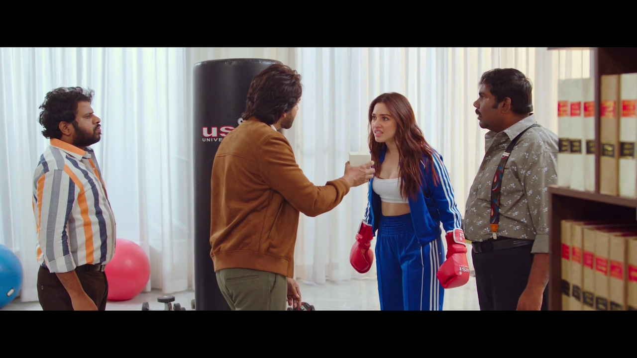 vlcsnap-2023-09-26-23h21m20s842