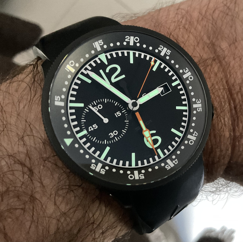 024D681D-B7DE-4B2C-8FB6-EE239B97F8C3