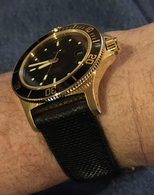 A2BB0D77-105E-481E-9213-46C8115C00F2