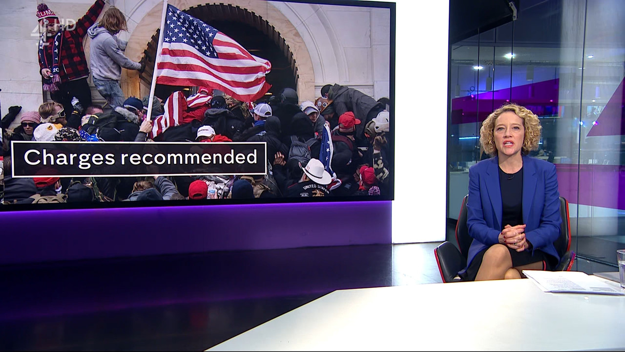 Channel 4 News_20221219_19002000.ts_snapshot_00.39.30.066