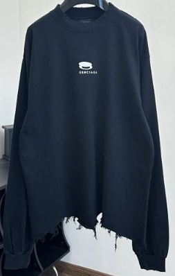 Balenciaga Distressed Unity Camiseta Manga Larga