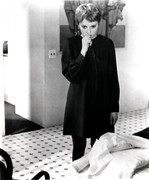mia-farrow-b70