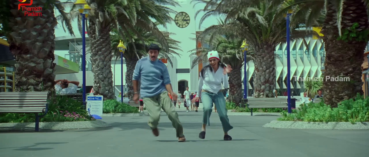 vlcsnap-2025-09-30-17h44m32s327