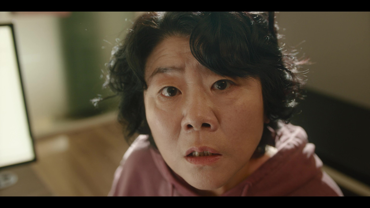 vlcsnap-2024-11-06-18h27m28s330