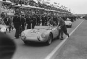 24 HEURES DU MANS YEAR BY YEAR PART ONE 1923-1969 - Page 44 58lm32-Porsche-550-A-RS-Carel-Godin-de-Beaufort-Herbert-Linge-11