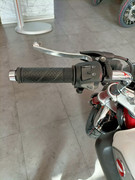 photo_5789641255771291293_y