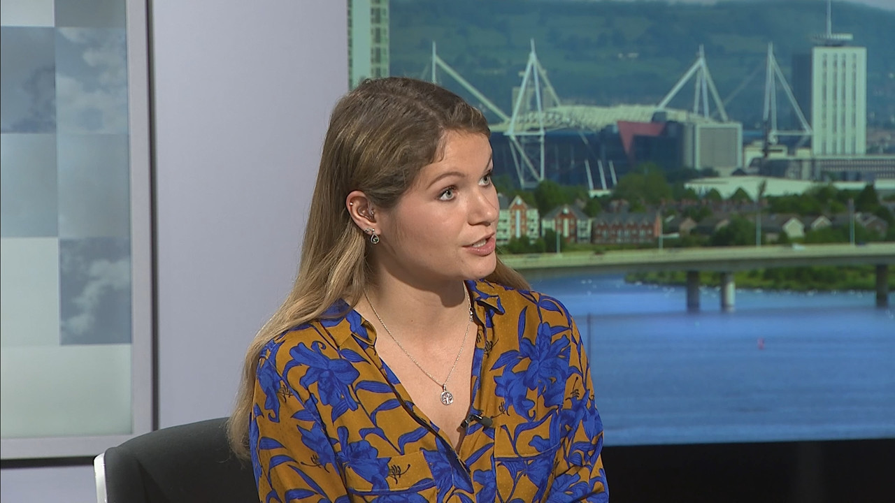 04.12 - 18.00.03 - ITV News Wales at Six..ts_snapshot_06.03.371