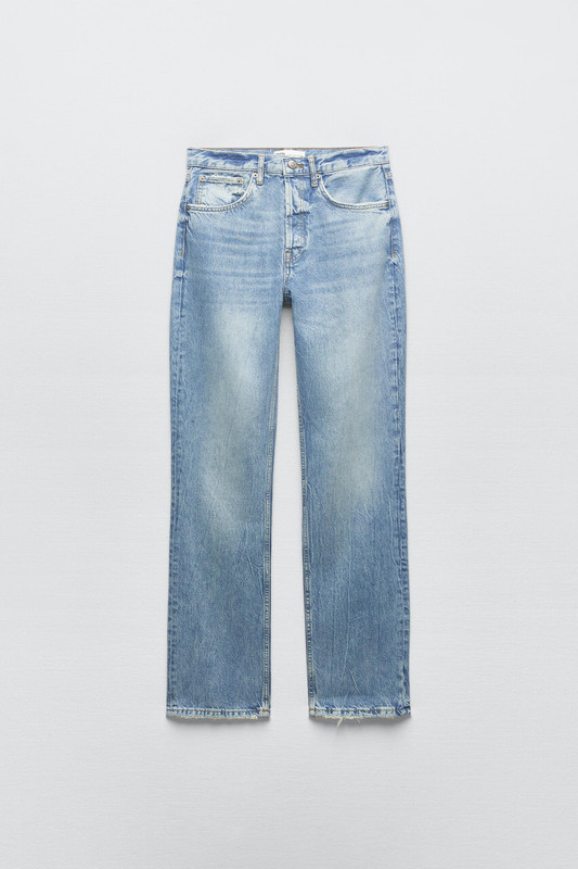 4AF6DB4E-7F4E-43AE-B8F2-E53555195327