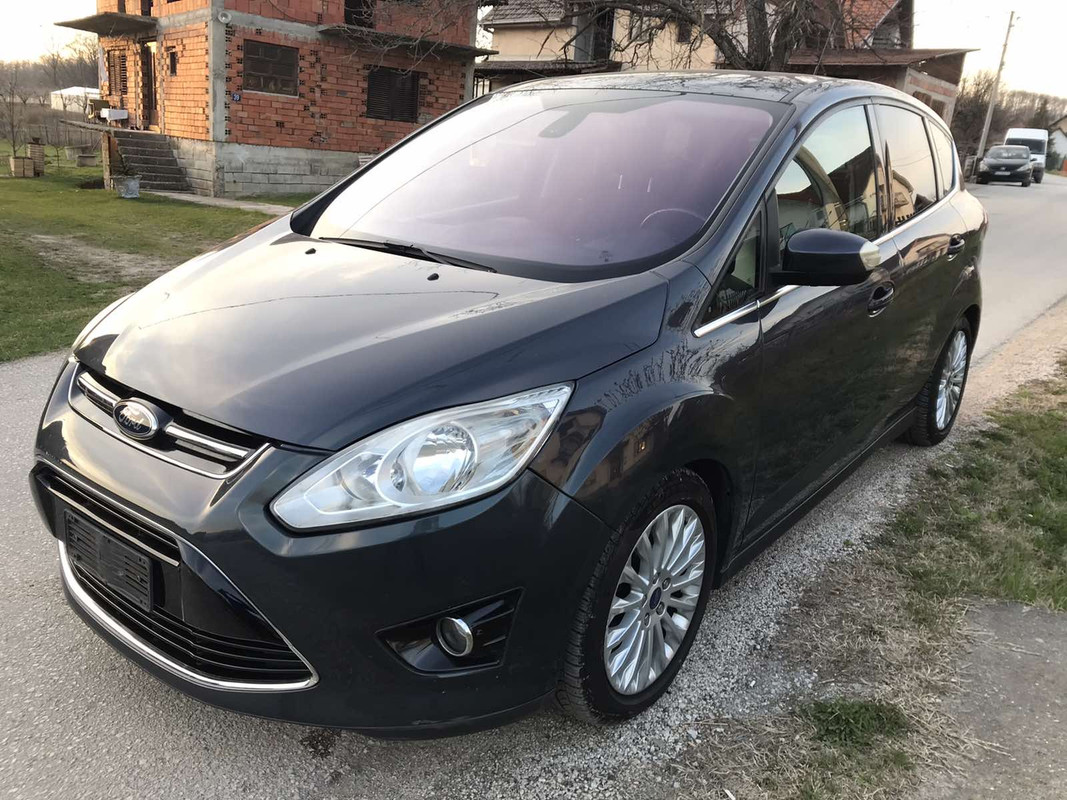 C8567D96-DEAA-4AE6-AFFC-7472E0505F18