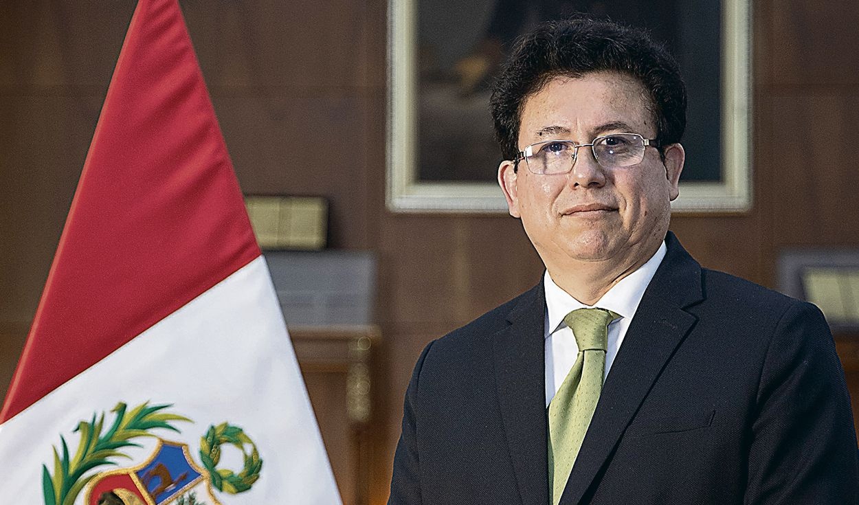 Canciller de Perú renuncia; por este motivo
