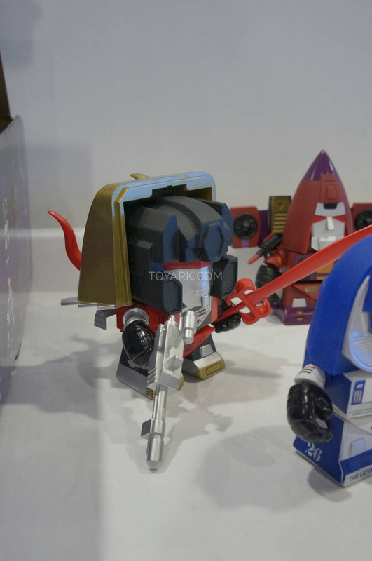 Toy-Fair-2014-Loyal-Subjects-Transformers-028_13