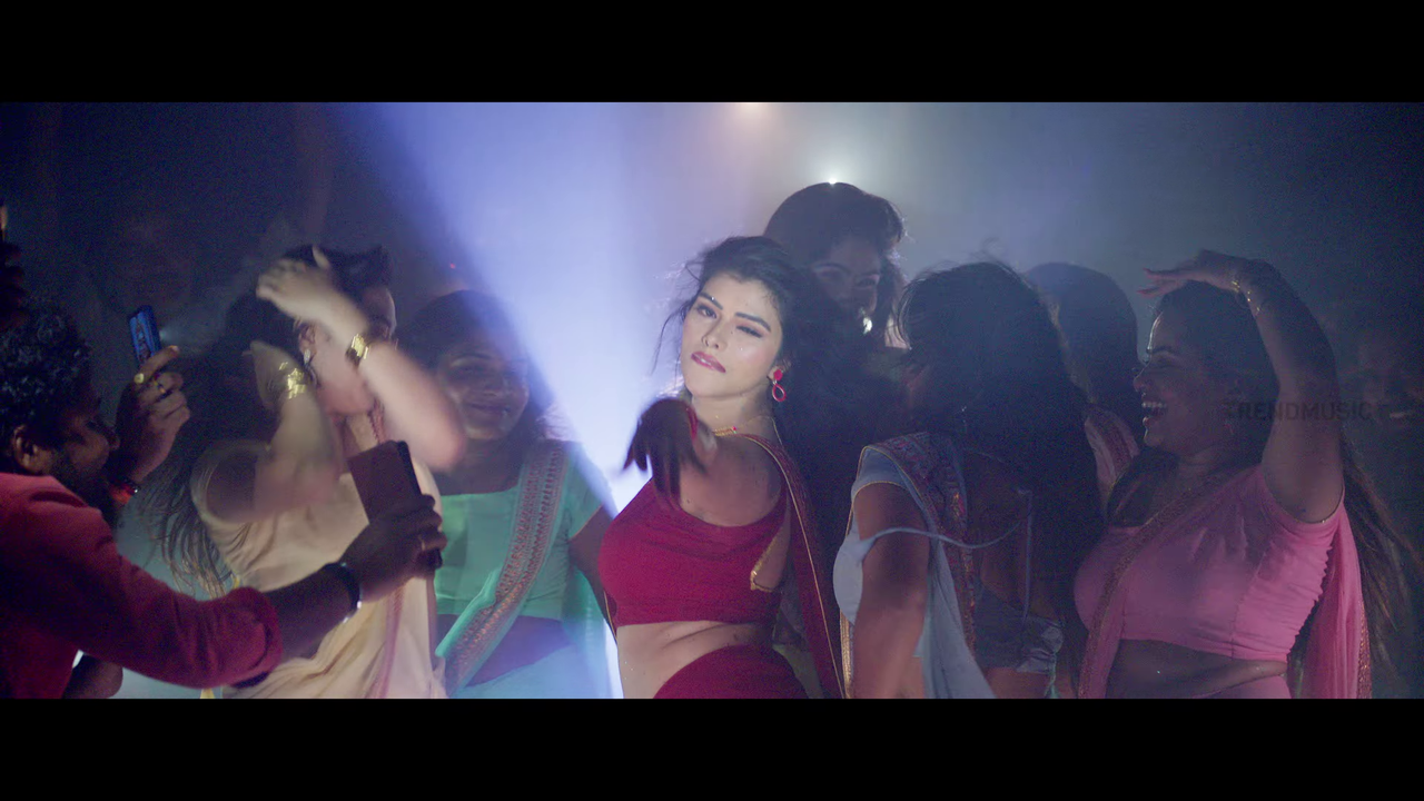 vlcsnap 2025 11 25 23h31m23s692