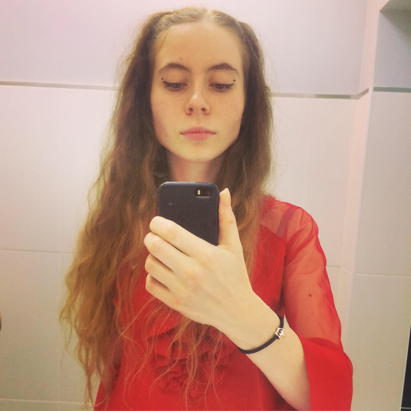 27977949-AEA7-419A-8CD3-DE0CF92C9A1A