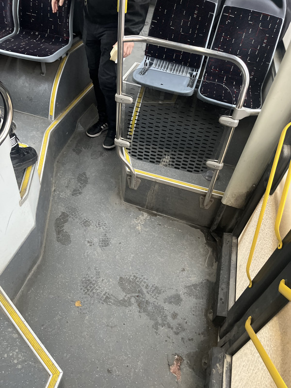 0E20515A-D079-44B5-8BE0-C53605C6D12B