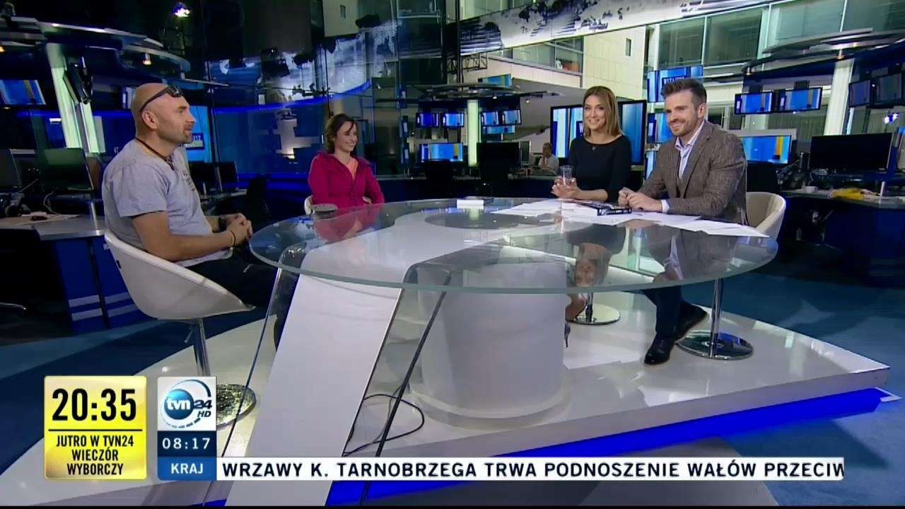 V0323_20190525_055751_5.mp4_snapshot_00.12_[2019.05.25_16.50.21]