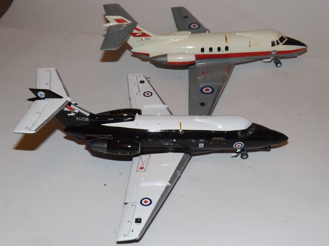 Airfix_Dominies-S