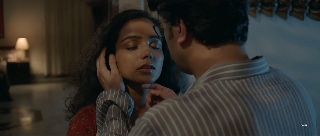 Ghawre Bairey Aaj.2019.1080p.mkv_snapshot_07.10_[2021.08.01_11.14.40]