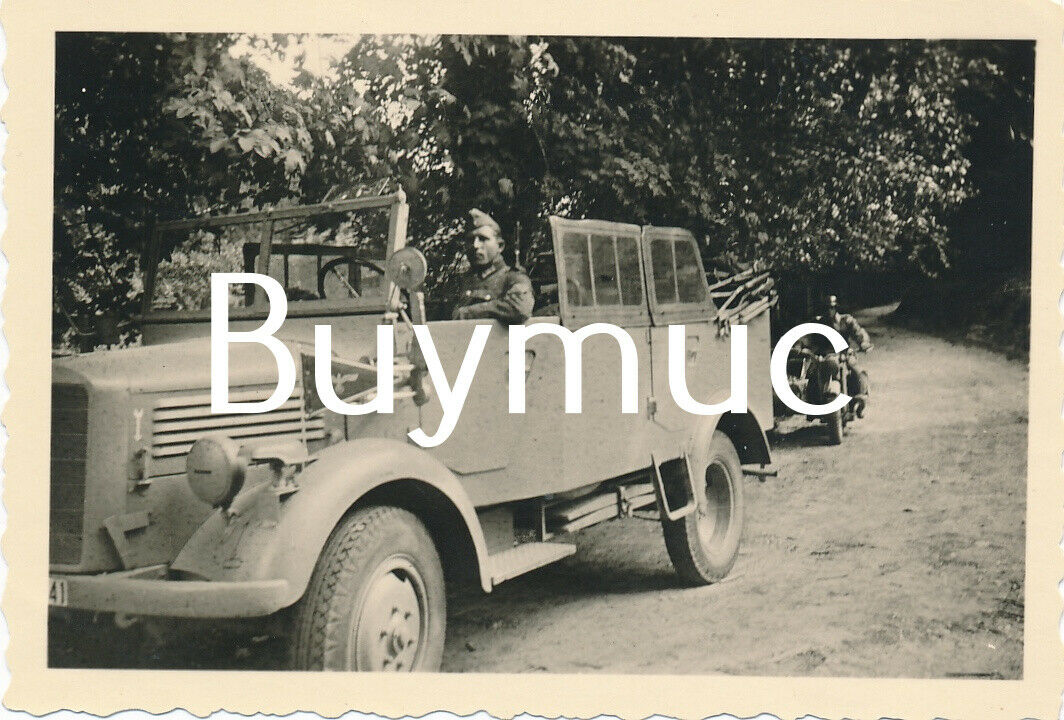 Wehrmacht, seltenes SDKFZ, Feldjäger, Kolonne