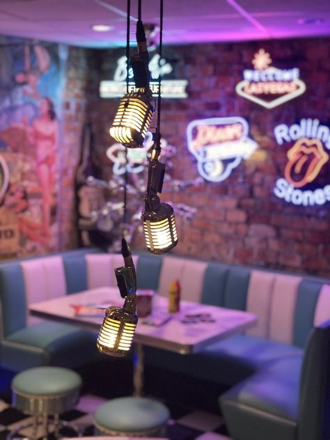 light-hanging-mics.jpg