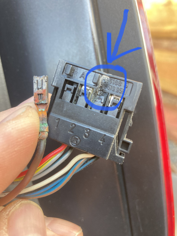 AA8F1090-568E-4C17-A185-3A3476F02DBB