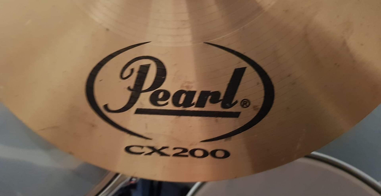 F6CBB06C-02D9-4373-91D7-00BA288BF054