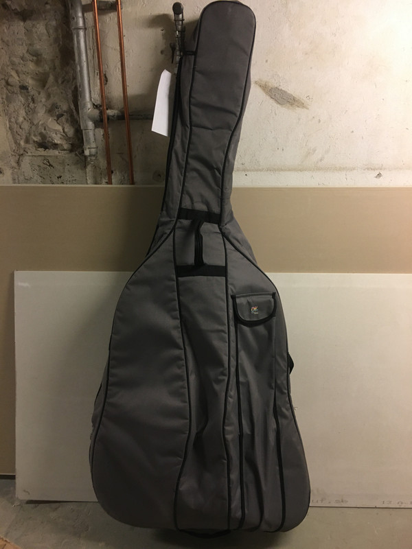 779DF0F6-C6E3-45B8-BD5D-F76786233EC8