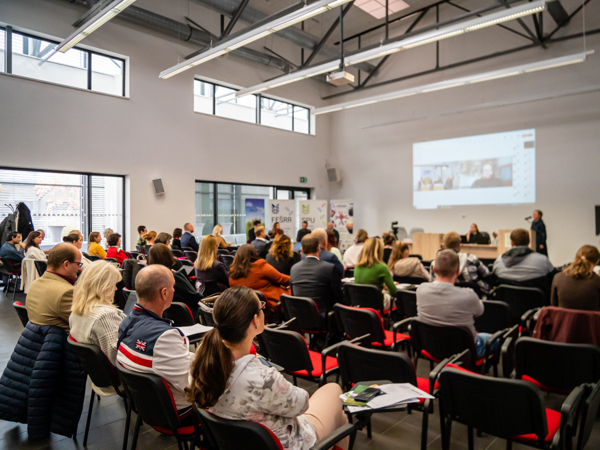 Už štvrtý rok sme spoluorganizovali konferenciu AGASI