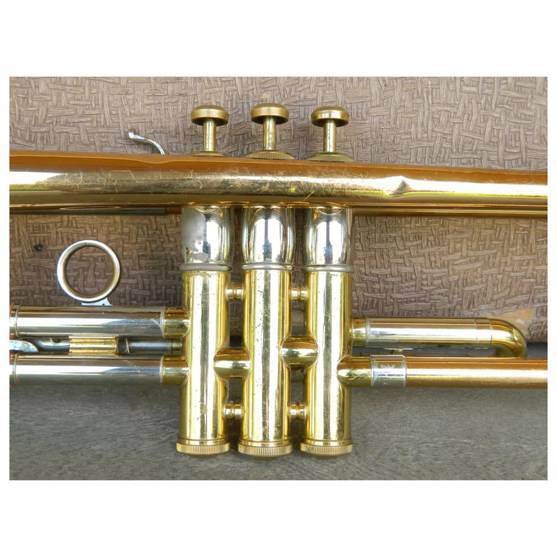 Olds 1961 Recording Trumpet with Case Serial 385454 (8)