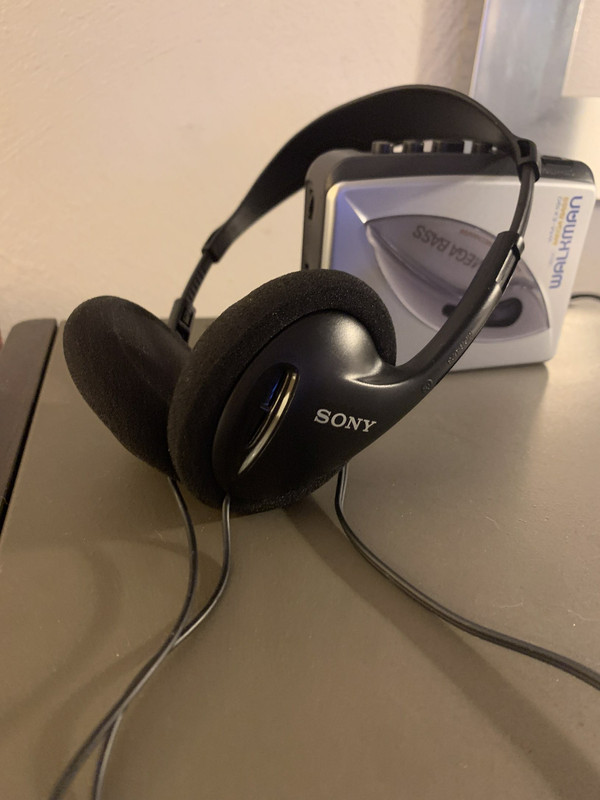 1C15B52E-10FB-4F7A-9415-A7A9B00D8263