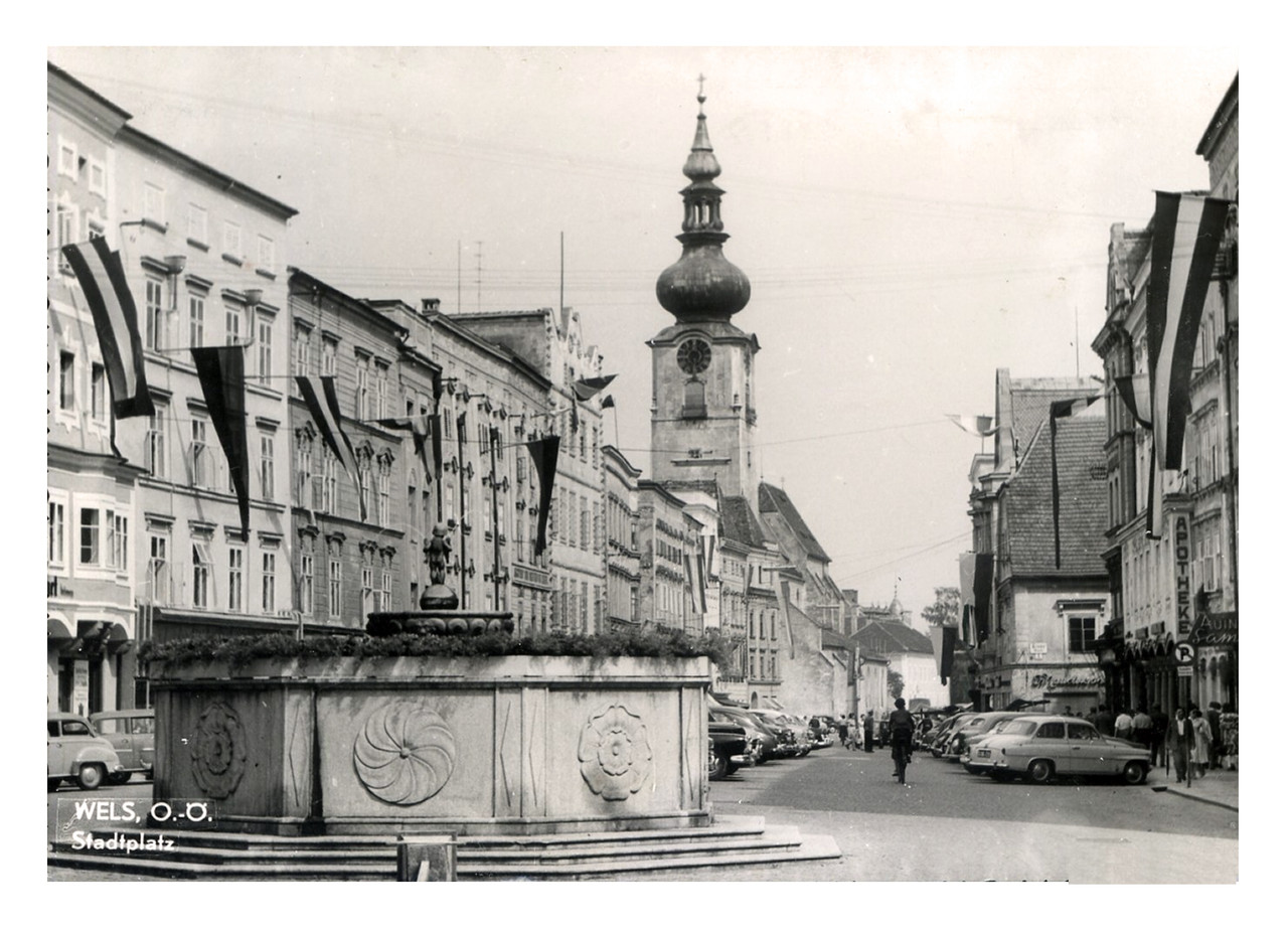 Wels (A) Stadtplatz