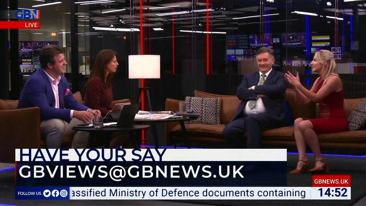 06.28 - 12.00.00 - DePiero & Halligan. What makes Britain tick. The n..._003.ts_snapshot_04.06.291