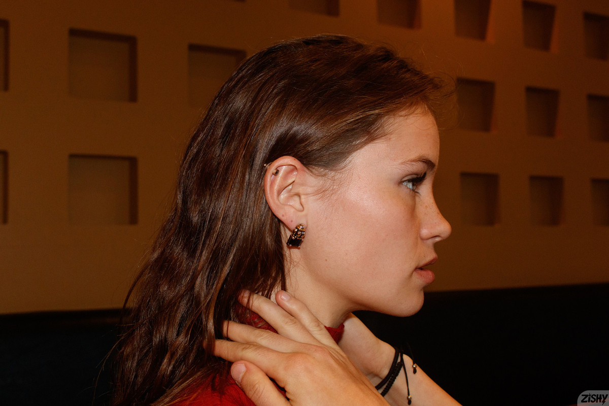 full_046_1012061030354294