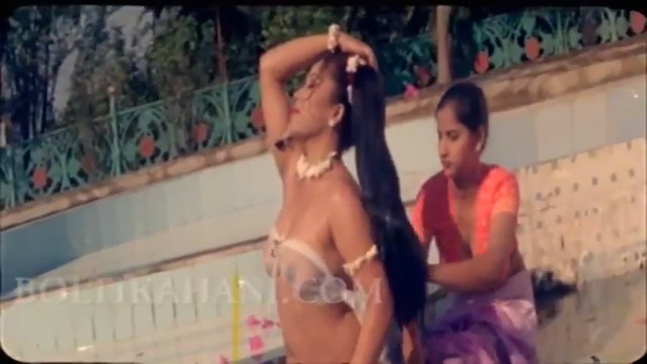 [Image: Bollywood-Uncensored-Nude-reena-kapoor-S...-11-55.jpg]