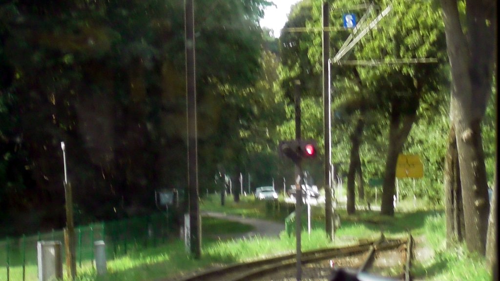 S1210018