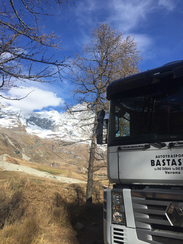 8A9C4443-CDB5-4BD1-BEE3-12345C68E32B