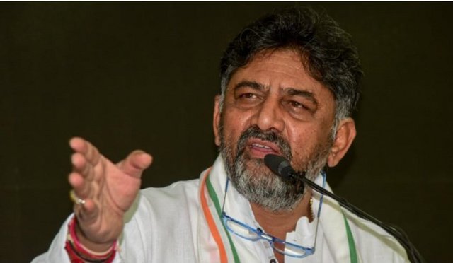 ఏపీకి వచ్చిన కర్ణాటక డిప్యూటీ సీఎం డీకే… ఏపీకి వచ్చిన కర్ణాటక డిప్యూటీ సీఎం డీకే…