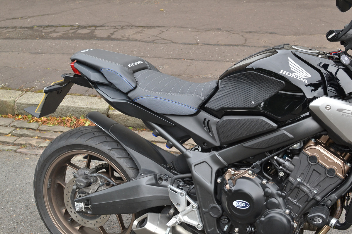 All 650Rs New Seat Honda CB650F/CBR650F & CB650R/CBR650R Owners Club