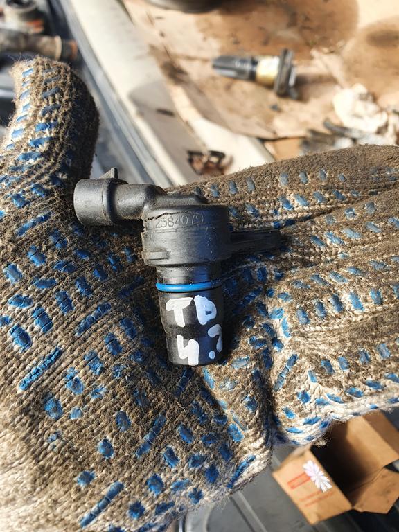 Датчик положения коленвала