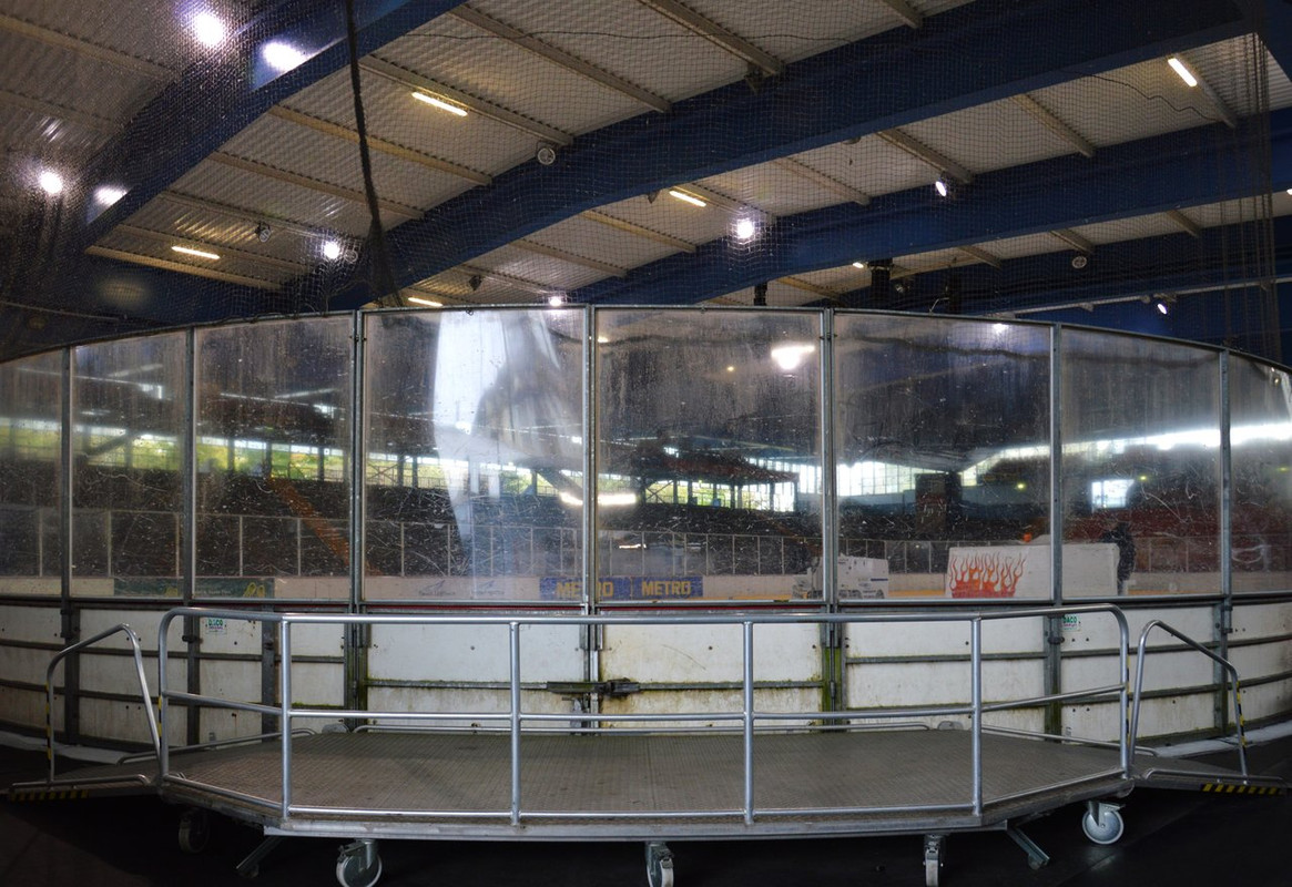 2017-10-31-Eisstadion-Brehmstra-e-D-sseldorf-128-Shift-N.jpg