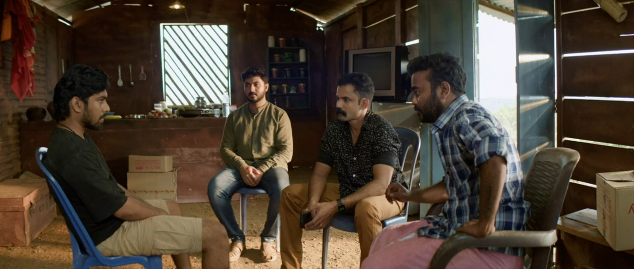 Off Road 2025 WebRip [Malayalam] 480p 720p Screenshot