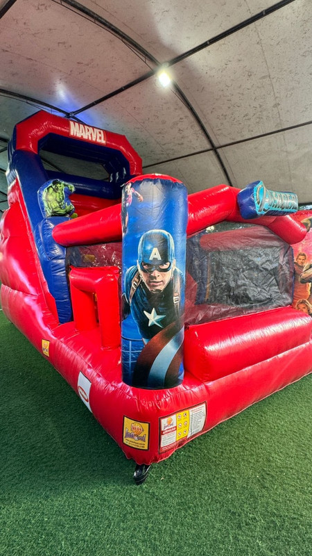 Tobogã 2 em 1 Vingadores - Foto 4