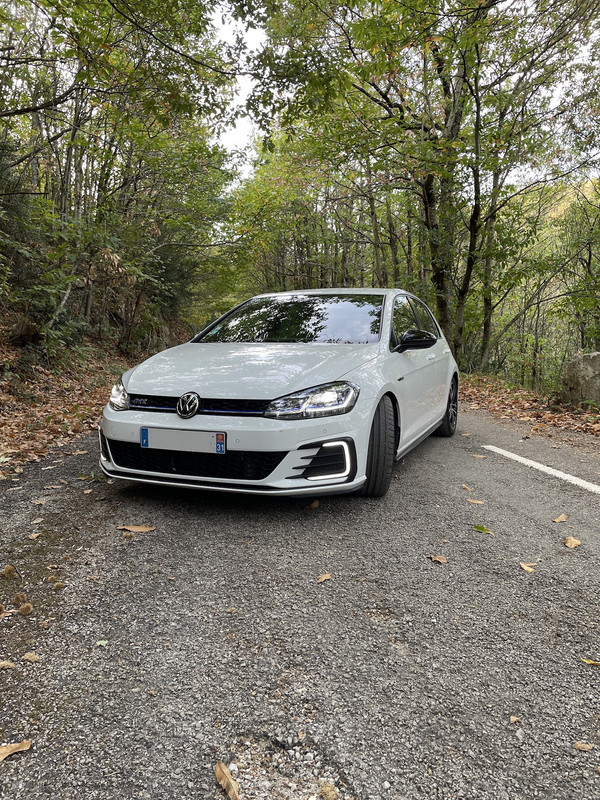 C8A5A836-A24C-4CE1-AFEE-1A003EE97CD3