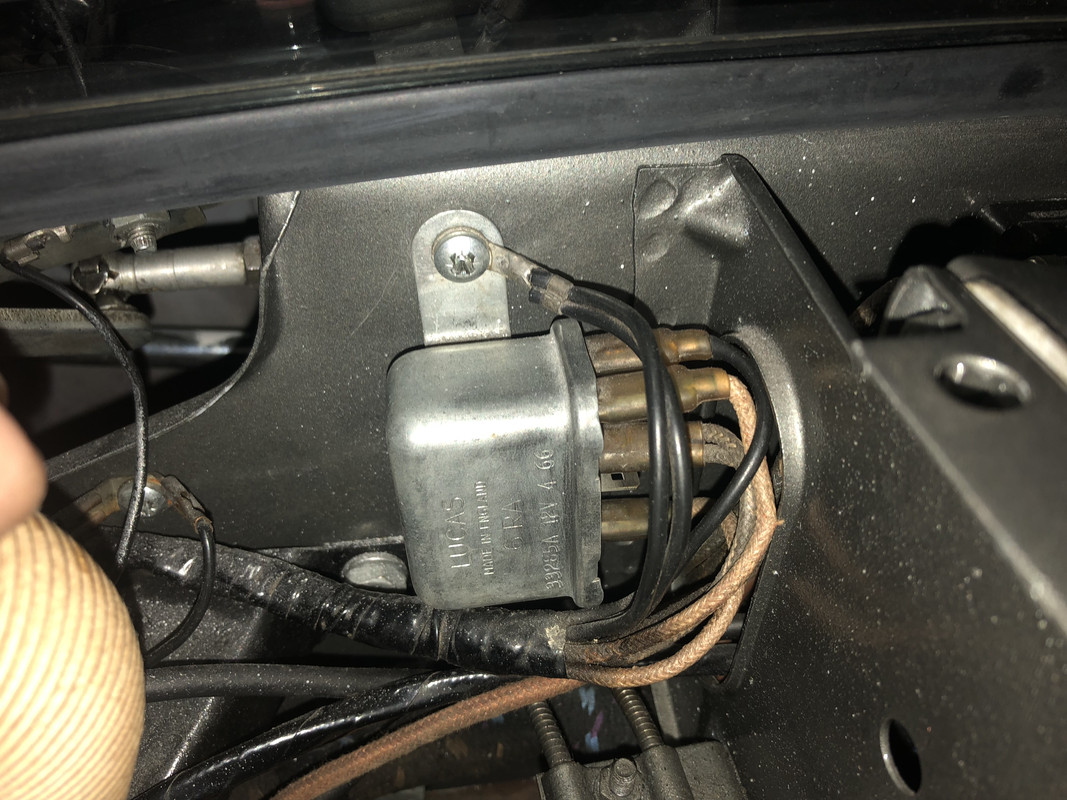 2F5C85C1-2F97-4AEC-AFDC-5911CCB136D0