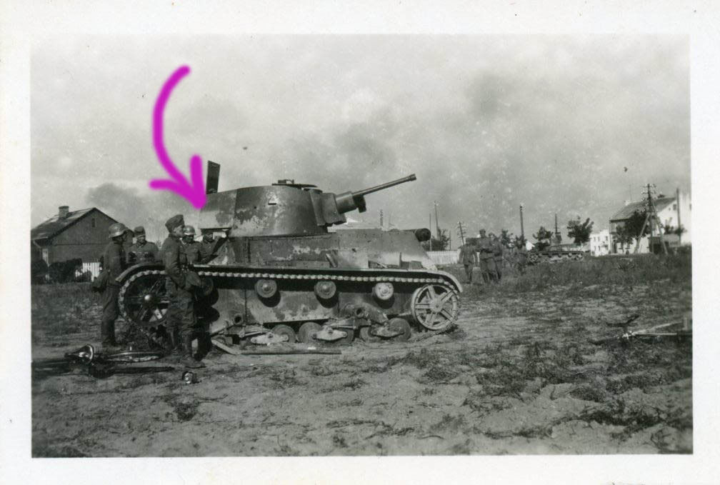 Polen Polska Tank Panzer TP14 abgeschossen Kämpf