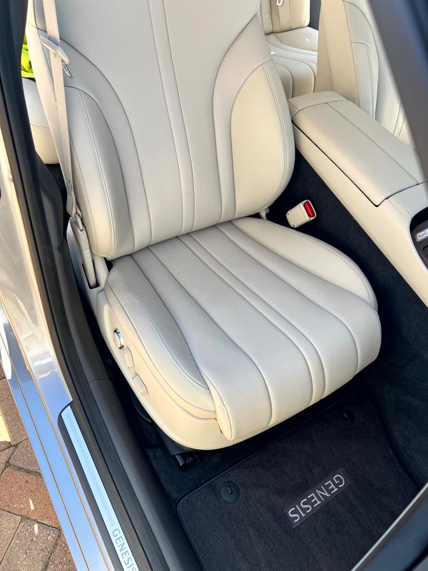 Vehicle thumbnail 16