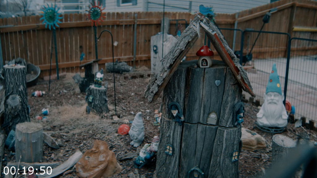 [Kép: The-Rocky-Mountain-Mortician-Murder-S01E...Lovers.png]