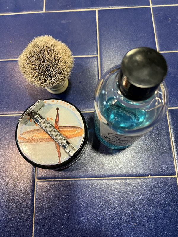 AB729B9C-F1CC-4D59-913D-D7D9D4E57262