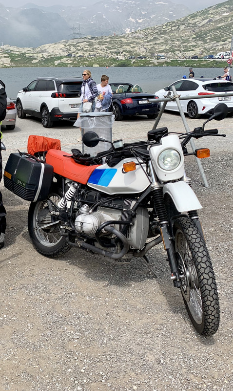 DBEE063A-C2DB-4F7A-B377-0A4593BF46F2