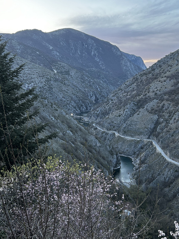 39E95244-B275-4B83-9E78-A71652D48874